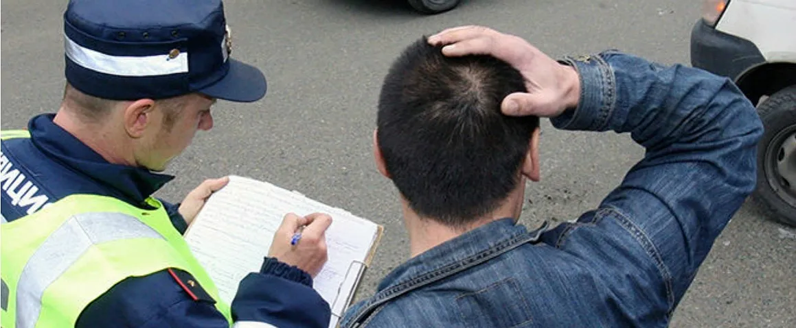 В Гомеле нетрезвый водитель пытался дать взятку сотрудникам ГАИ: возбуждено уголовное дело 