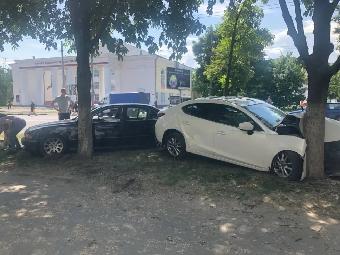 Фотофакт: серьезное ДТП на проспекте Космонавтов в Гомеле