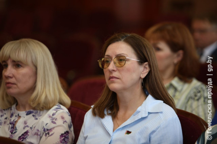 В Рогачеве стартовал областной обучающий семинар по защите детей