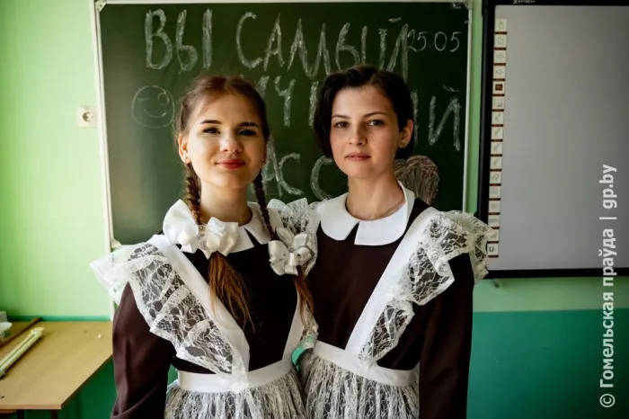 В средней школе №69 Гомеля прошла торжественная линейка
