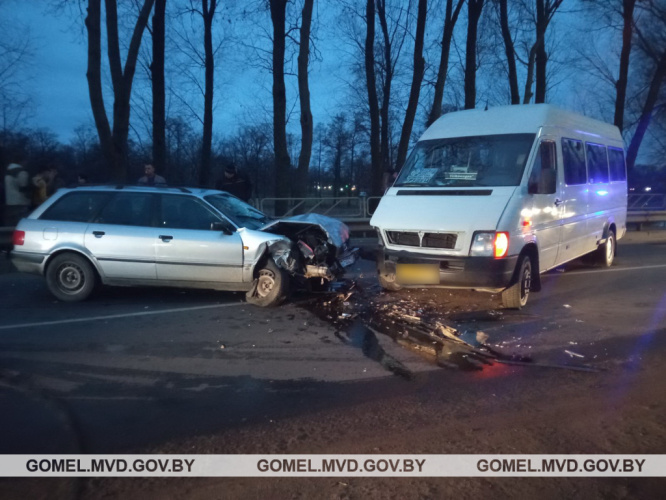 За сутки на Гомельщине произошло 3 ДТП, где пострадало 5 человек. Трое из них - дети