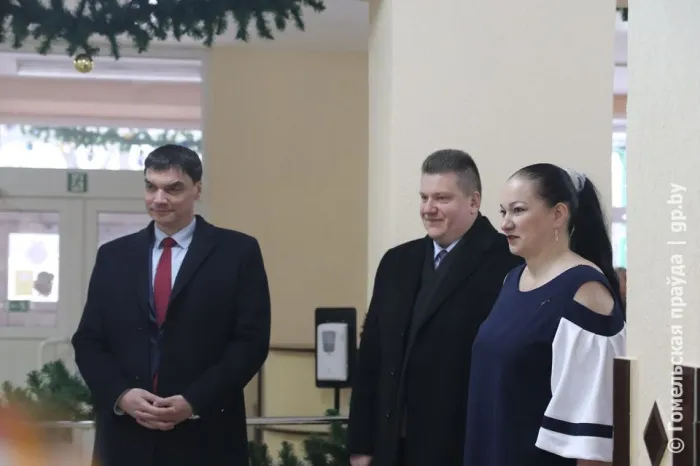 Со школьниками региона, которые обучаются в налоговых классах, встретился министр по налогам и сборам Беларуси Сергей Наливайко