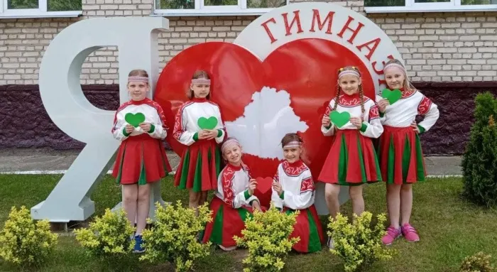 Жители Гомельской области продолжают делать яркие снимки в рамках флешмоба #Символымоейстраны