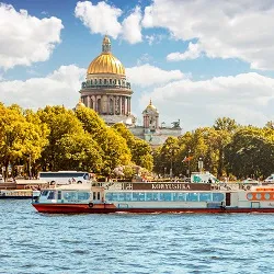 Санкт-Петербург – красивый и необычный город
