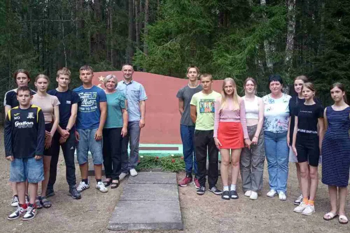 В Чечерском районе на месте дислокации 1-й Гомельской партизанской бригады прошла диалоговая площадка