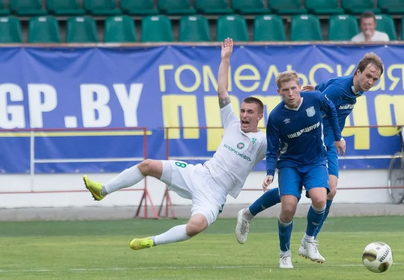 ФК «Гомель» сыграл вничью с «Гомельжелдортрансом» — 0:0