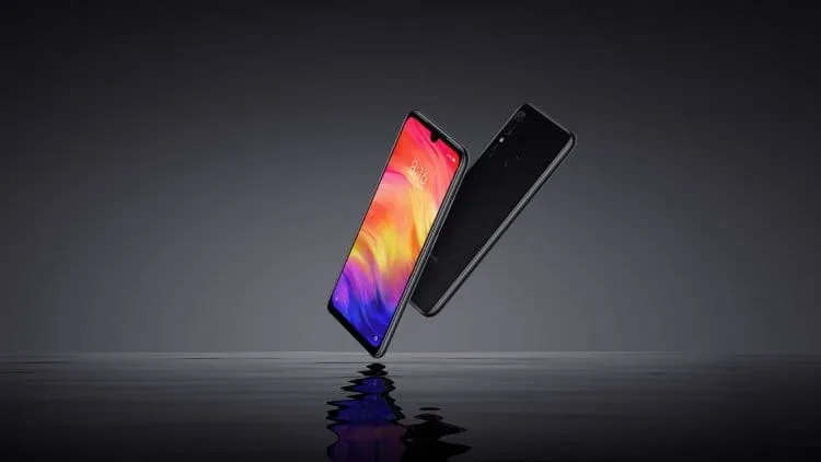 Цена на Xiaomi Redmi 7 резко обвалилась