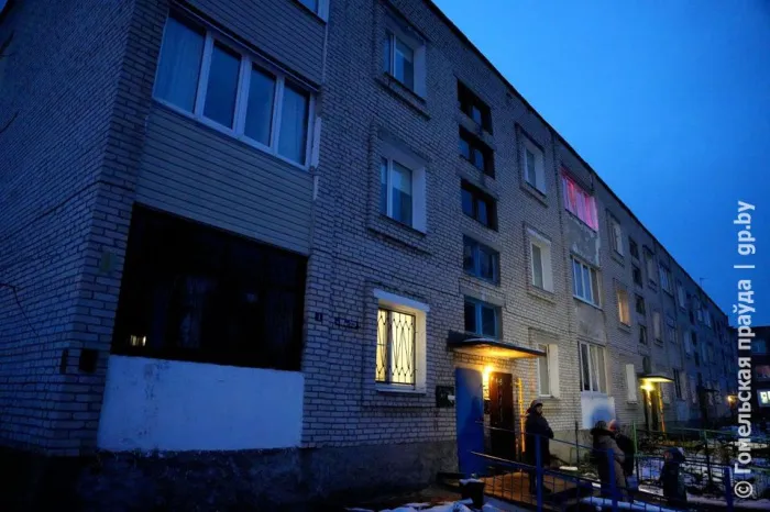 Результат покажет опрос: в деревне Березки жильцам многоквартирного дома предлагают утеплить стены 