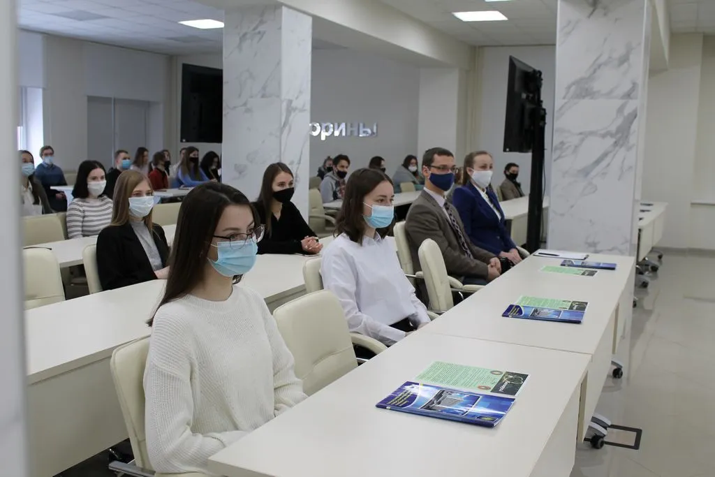 На онлайн-семинаре в ГГУ имени Ф. Скорины обсудили роль экскурсовода в развитии туризма Беларуси