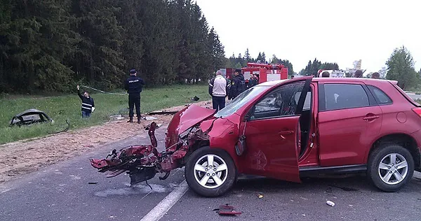 Два пассажира погибли в ДТП на автодороге Витебск — Гомель — граница Украины (ФОТО)