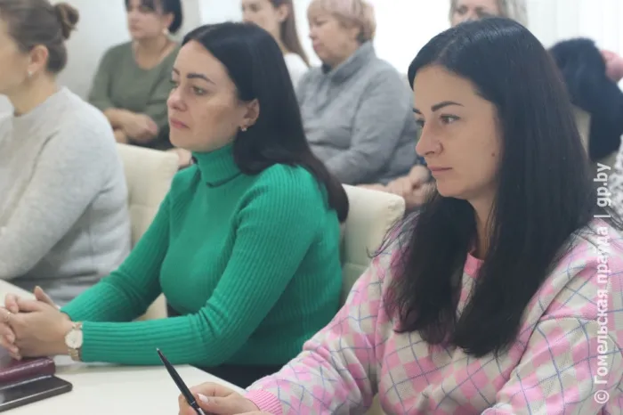 В главном управлении по здравоохранению облисполкома обсудили роль семьи в современном обществе и факторы роста рождаемости