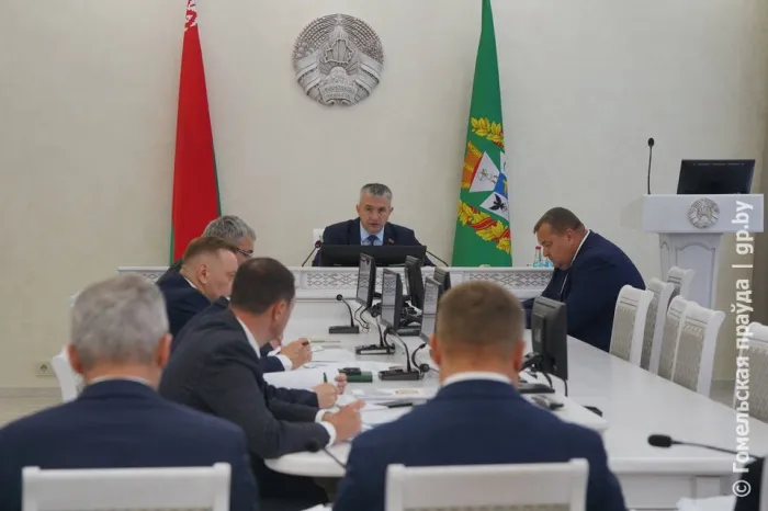 В каждой палате комфортные условия: на совещании под руководством председателя облисполкома Ивана Крупко рассмотрели ход ремонтных работ в Мозырском роддоме