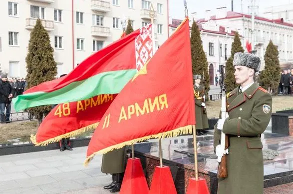 Митинг, посвященный Дню защитников Отечества и Вооруженных Сил Республики Беларусь (площадь Труда, г.Гомель)