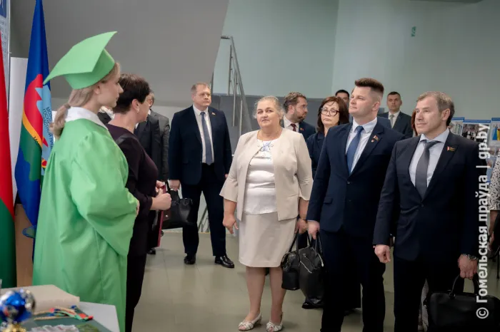 Члены совета спецфонда Президента по социальной поддержке одаренных учащихся и студентов посетили ГГУ имени Ф. Скорины