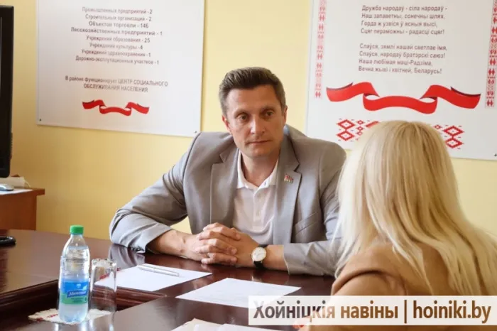 Хойникщину с рабочим визитом посетил министр культуры Республики Беларусь Руслан Чернецкий