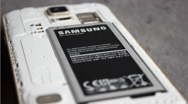 В Samsung рассказали, как будут заряжать телефоны за 12 минут