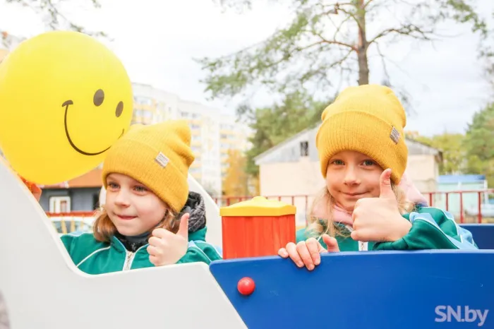 В детском саду Светлогорска открыли новую детскую площадку