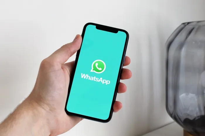 Павел Дуров назвал мессенджер WhatsApp небезопасным