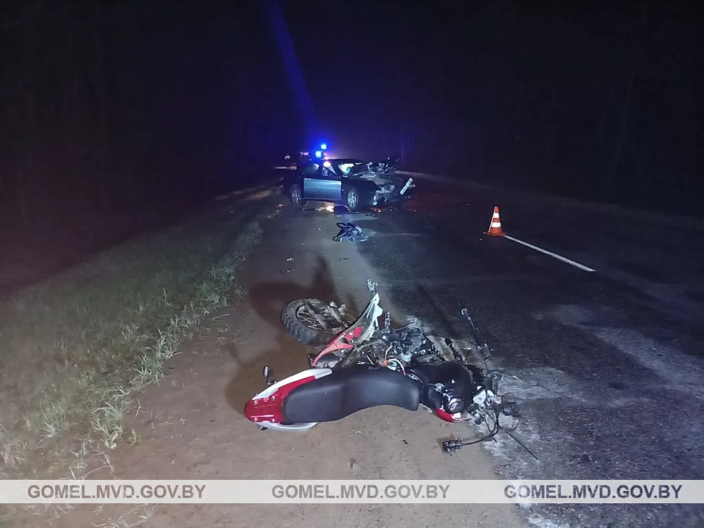 В Октябрьском районе погиб мотоциклист. Он ехал без шлема