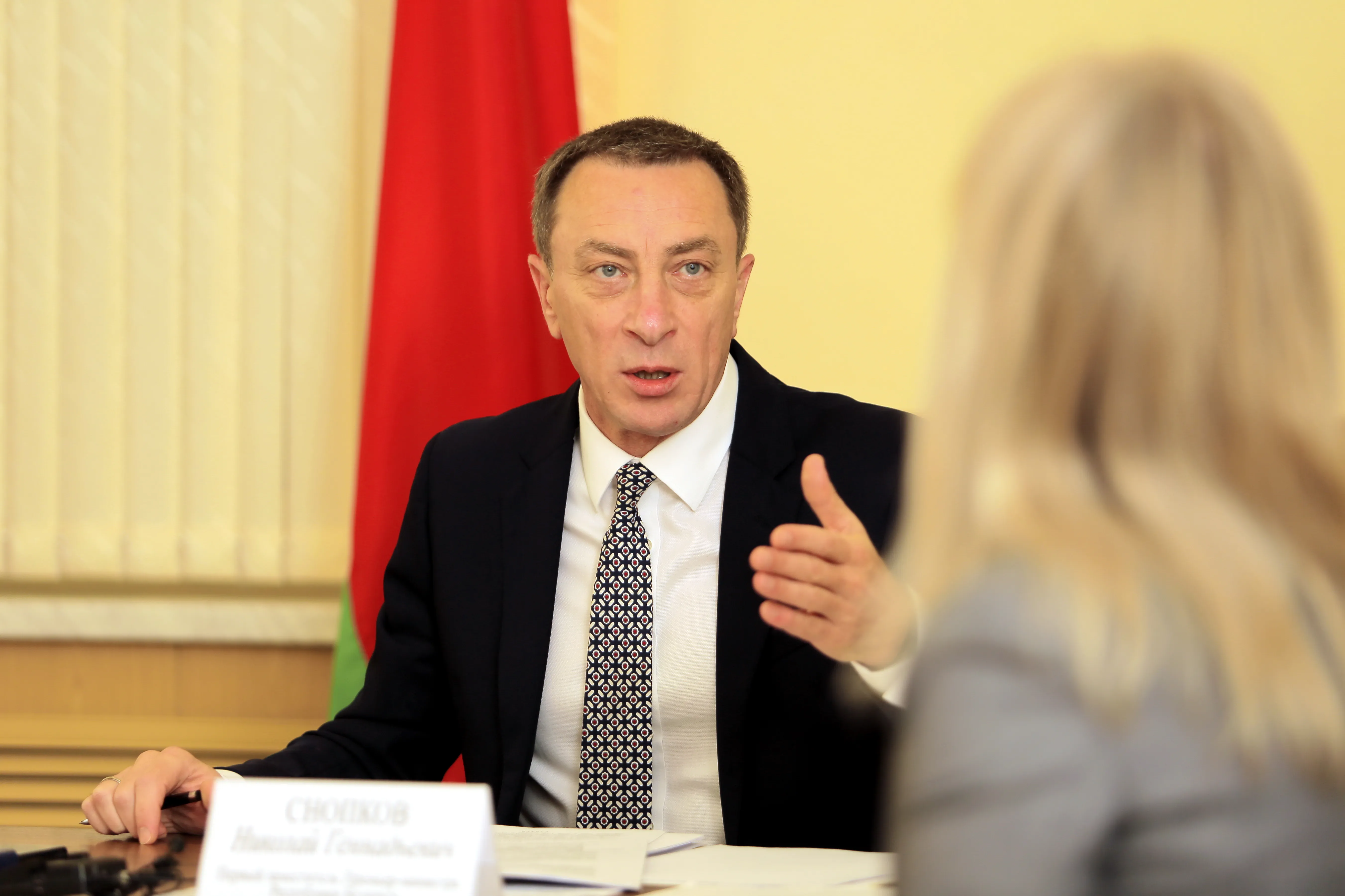 "Мы хотим не допустить продажу "Амипака": первый вице-премьер Николай Снопков провел прием в Буда-Кошелево 