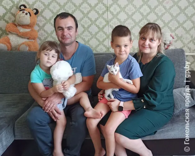 Мой дом здесь. Восемь лет назад молодая семья с Украины переехала в Гомельский район