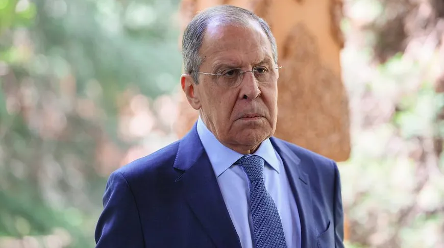 Европейский союз постепенно сливается с НАТО