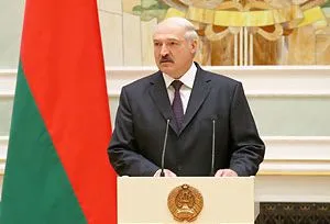 Лукашенко нацеливает выпускников военных вузов использовать свои знания и опыт для обеспечения нацбезопасности