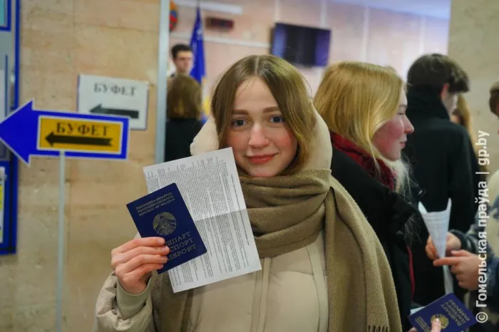 Волновались все и это нормально: выпускники написали репетиционный централизованный экзамен