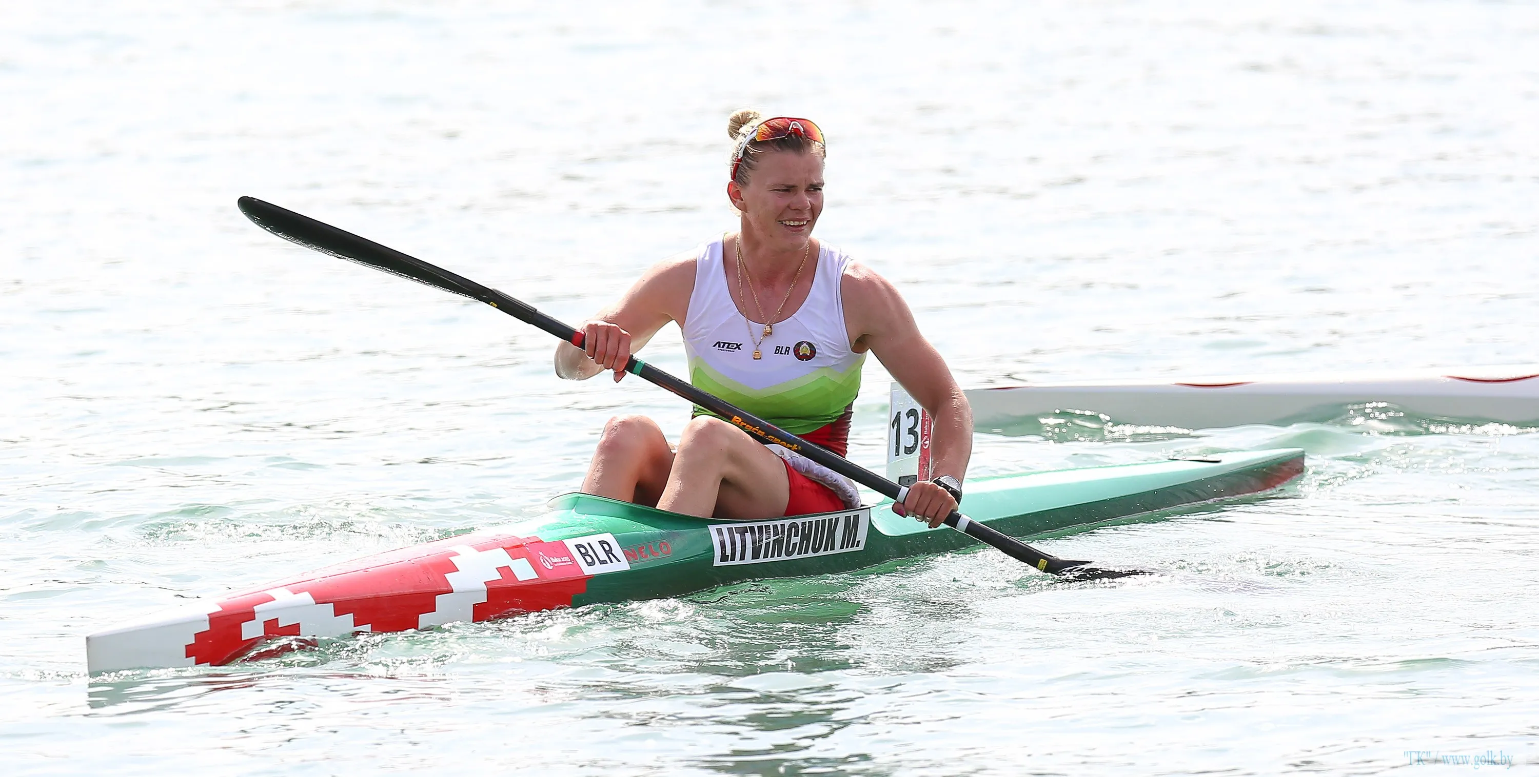 Байдарочница Марина Литвинчук стала трехкратной чемпионкой мира по гребле