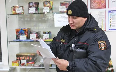 Добрушские правоохранители проверили продавцов радости и острых ощущений