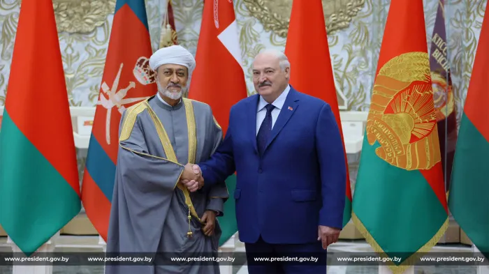  Александр Лукашенко провел переговоры с Султаном Омана во Дворце Независимости