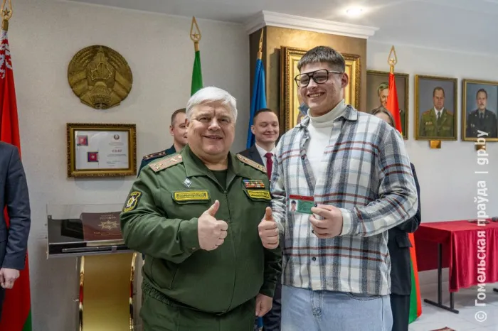 Областной сбор бойцов молодежных отрядов охраны правопорядка «Формула конкретных дел» прошел в Гомеле
