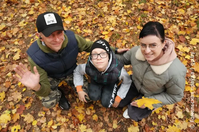 В деревне Прибор Гомельского района отец воспитывает сына с ограниченными возможностями