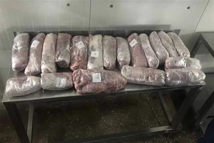 В Жлобине семейное «мясное дело» организовали работницы мясокомбината