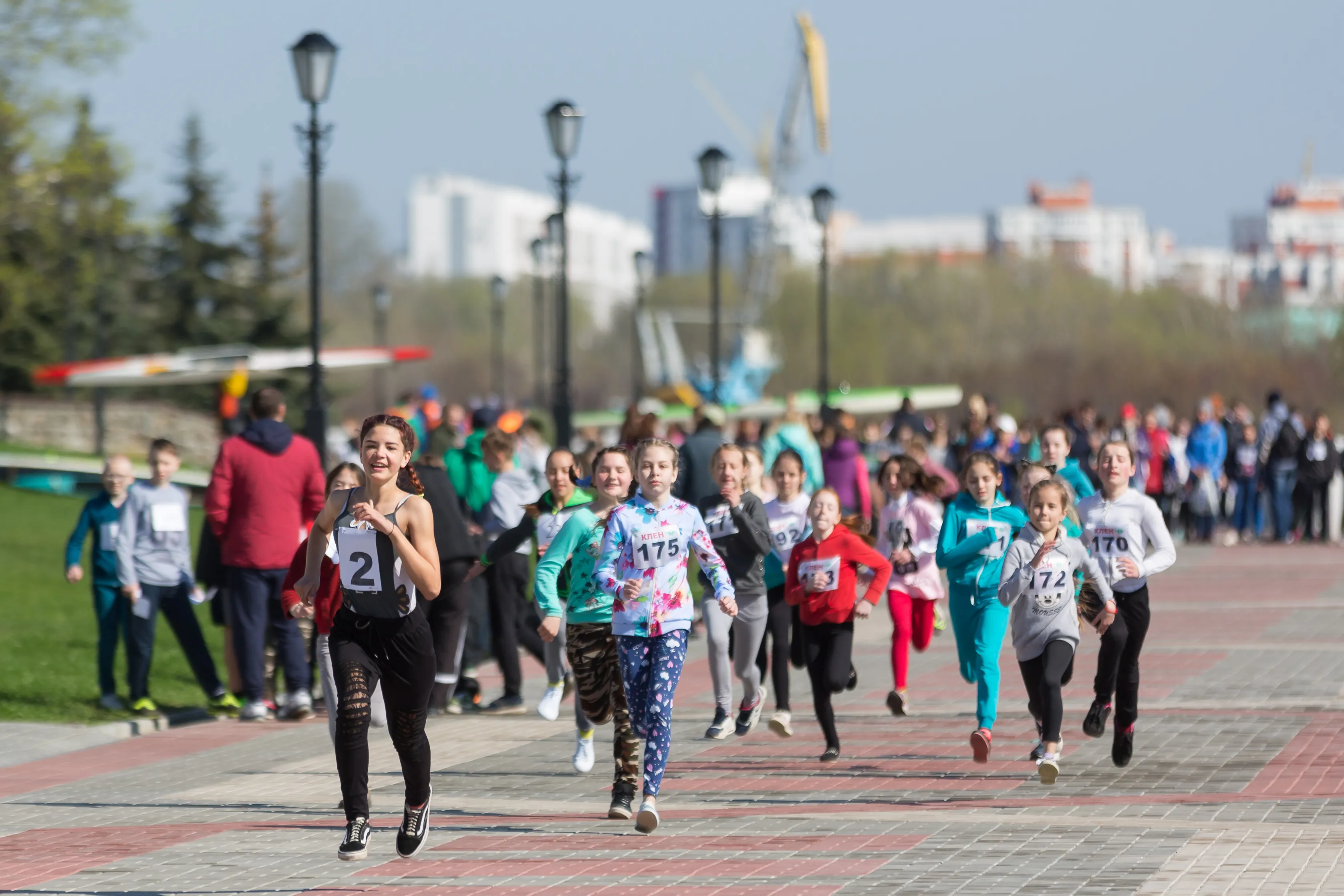 В Гомеле прошел легкоатлетический пробег, посвященный памяти В. Б. Макаренко