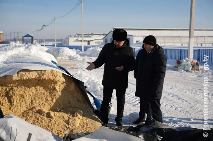 Корма хватает, зимовка проходит с приростом: МТК «Жуки» посетил глава региона Иван Крупко