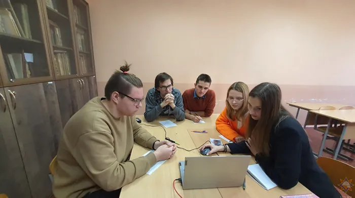 Курсанты МЧС стали победителями международной online-олимпиады по истории