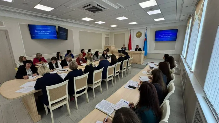 Председатель Национального статистического комитета Инна Медведева посетила Калинковичский район