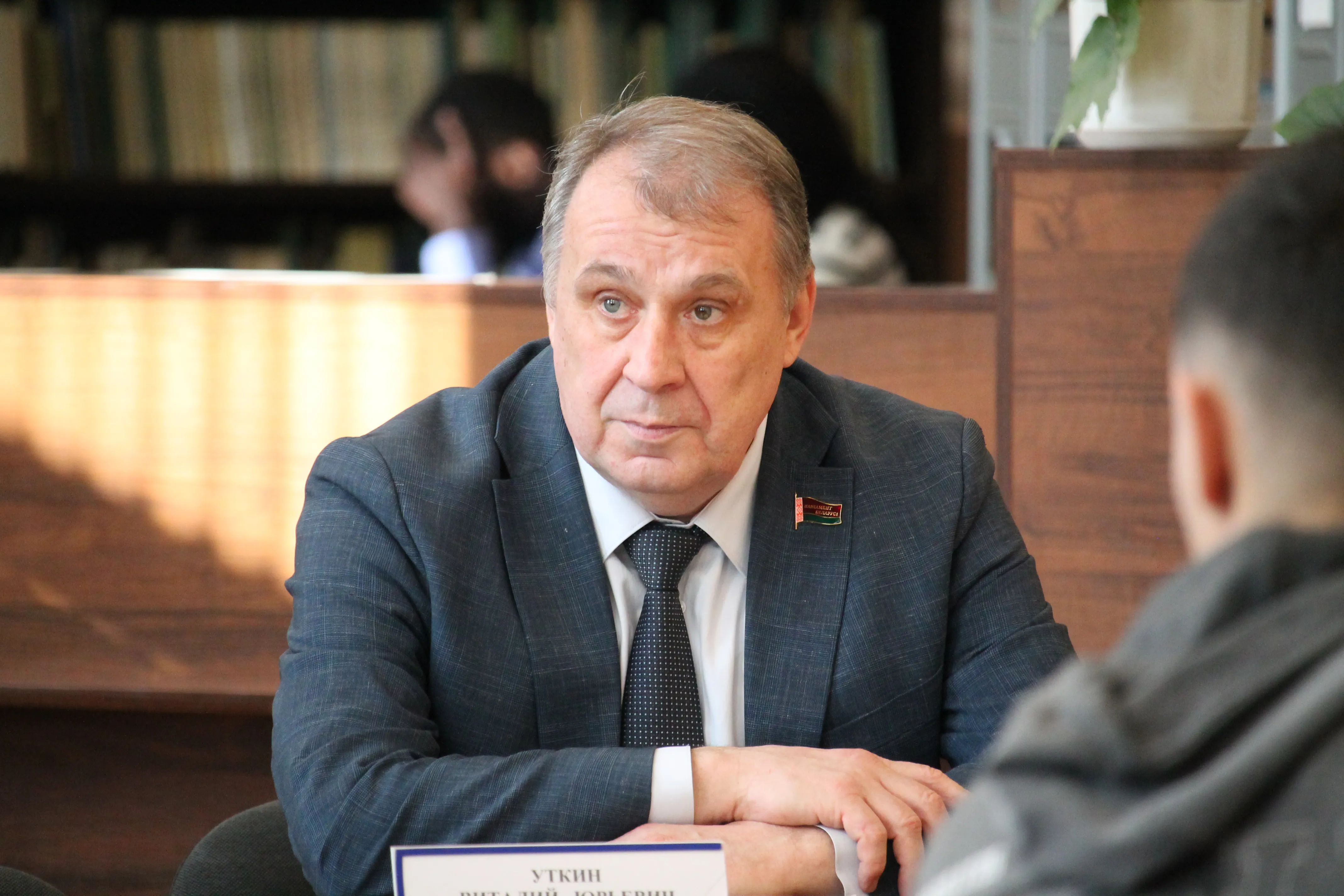 От экономики до социальной инфраструктуры: депутат Виталий Уткин рассказал студентам ГГУ о современных подходах к развитию регионов