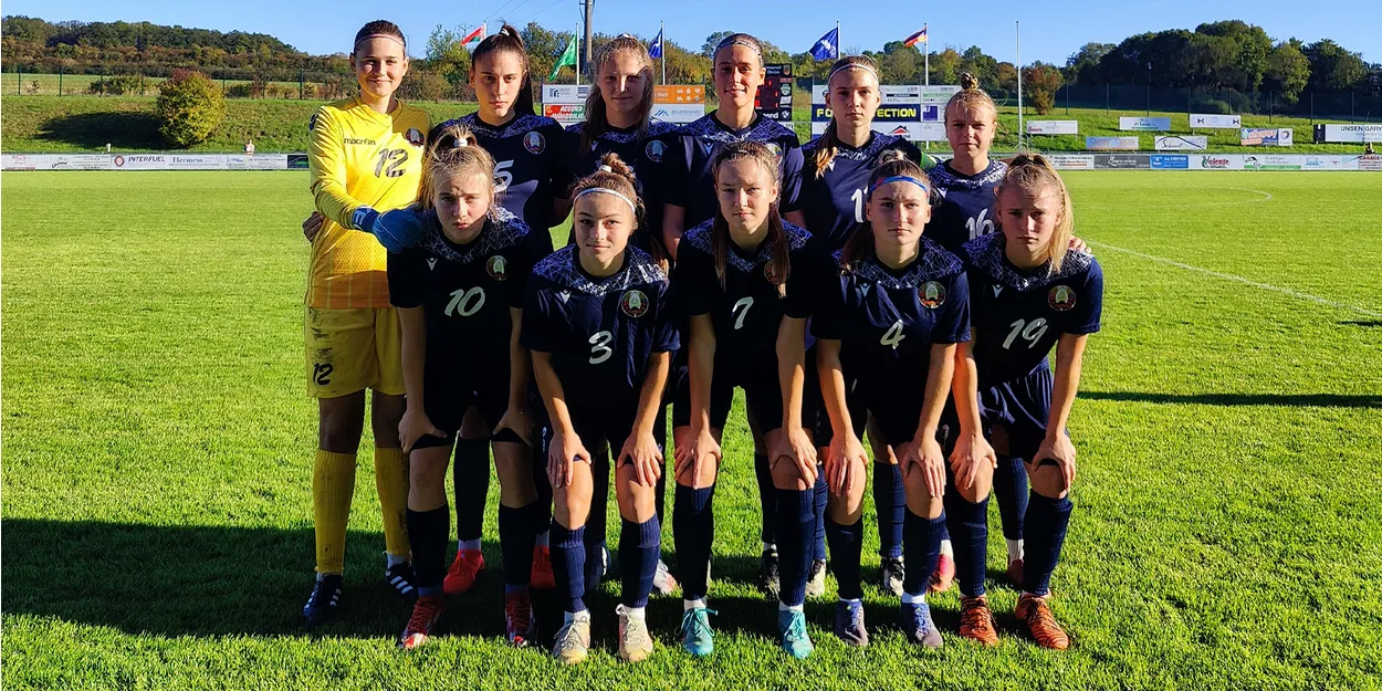 Девушки из футбольной сборной Беларуси (U-17) блестяще провели отборочные матчи к чемпионату Европы