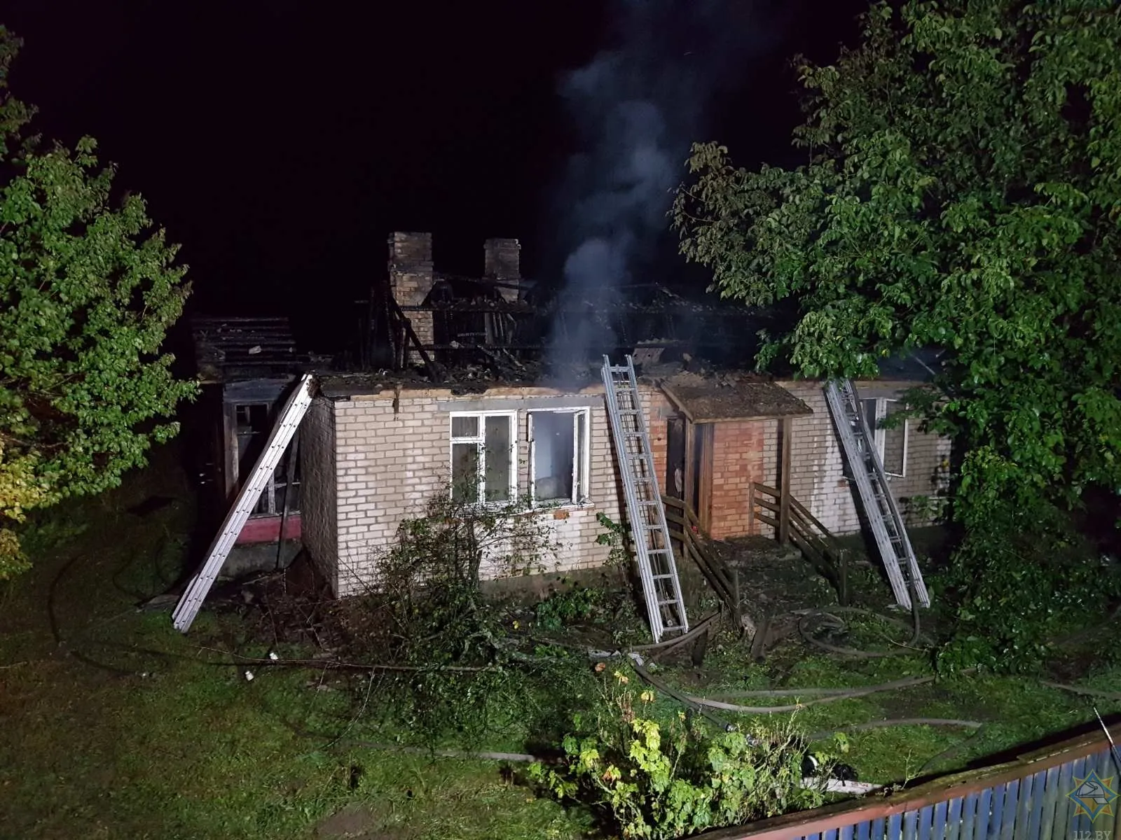 В Хойникском районе на пожаре спасен мужчина