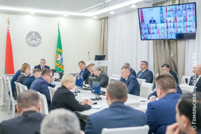 Холода не повод для безделья. На аппаратном совещании облисполкома обсудили функционирование животноводческой отрасли