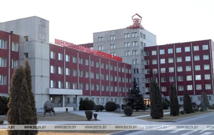 Правительство компенсирует Белагропромбанку потери от экспортного кредита БМЗ