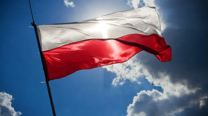 Польский спектакль продолжается: Варшава вновь ищет крайних за свой миграционный бардак