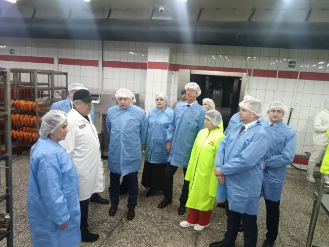 От поля до стола: производитель колбасы и котлет в Узбекистане готов закупать мясо из Гомельской области 
