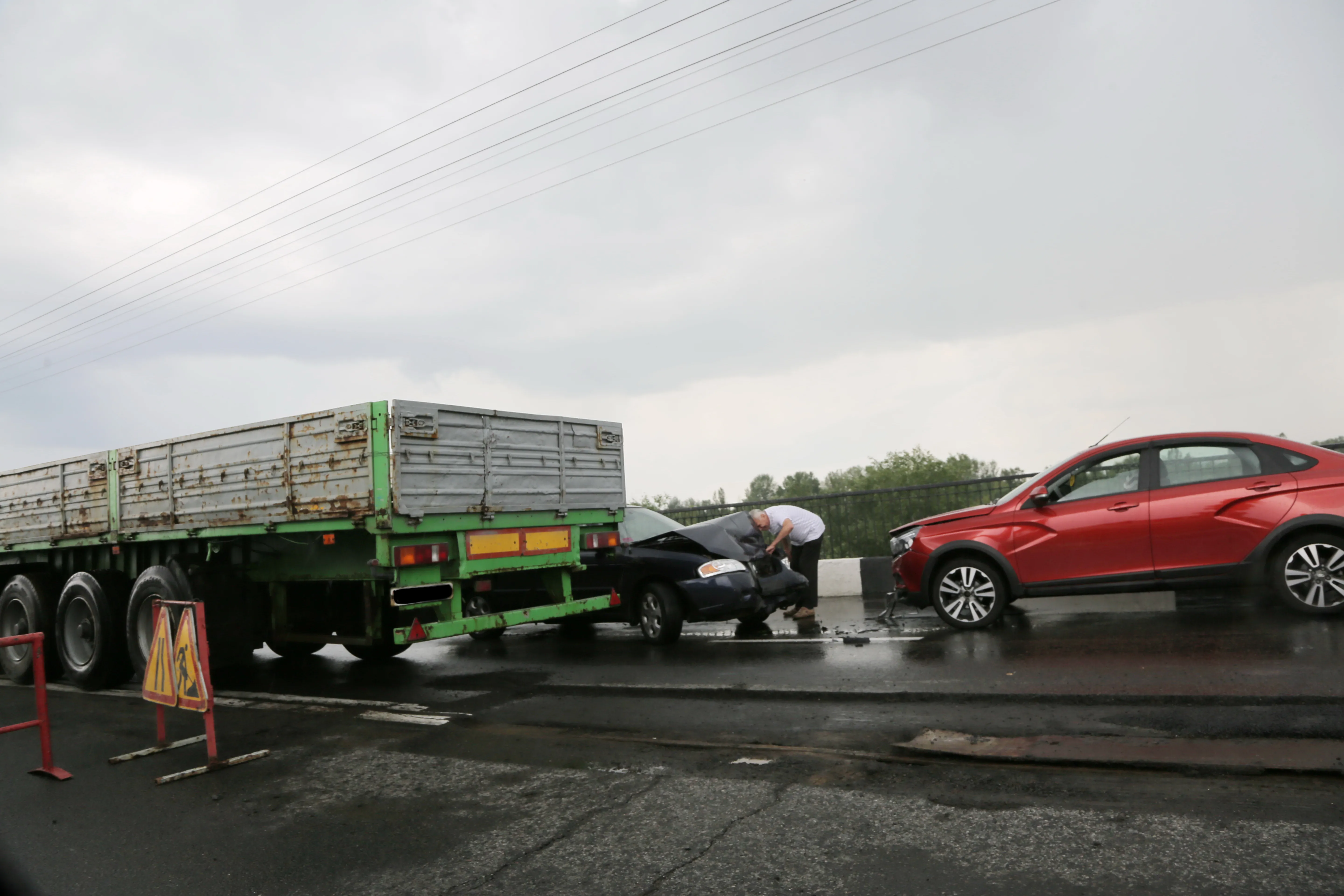 В Гомеле на Новобелицком мосту произошло два ДТП
