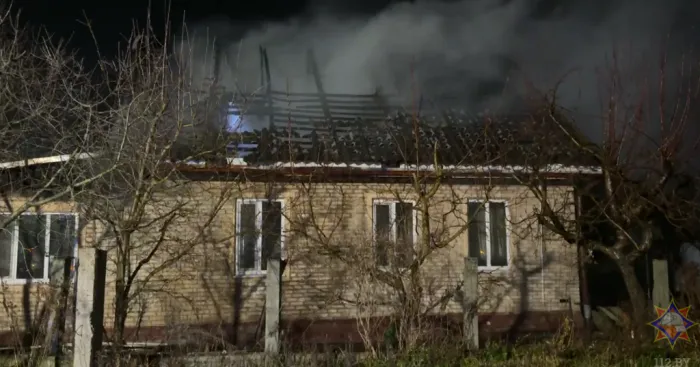 На пожаре в Калинковичах погиб пожилой мужчина