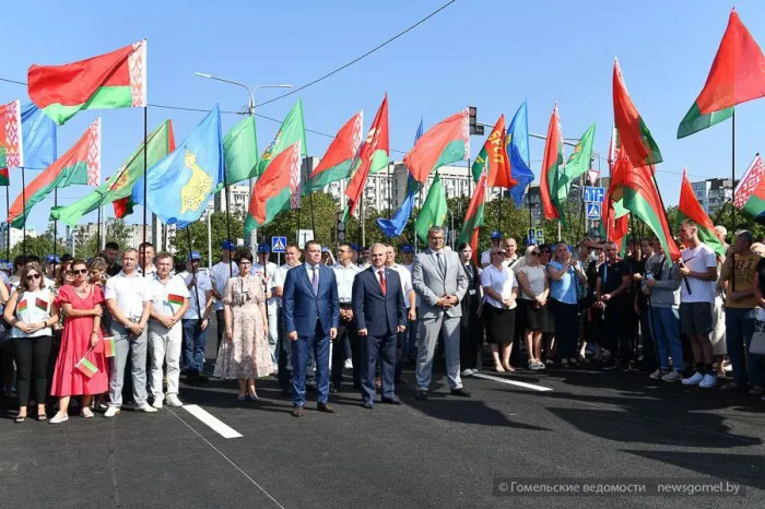 В Гомеле состоялось торжественное открытие дороги между микрорайонами Шведская Горка и Любенский