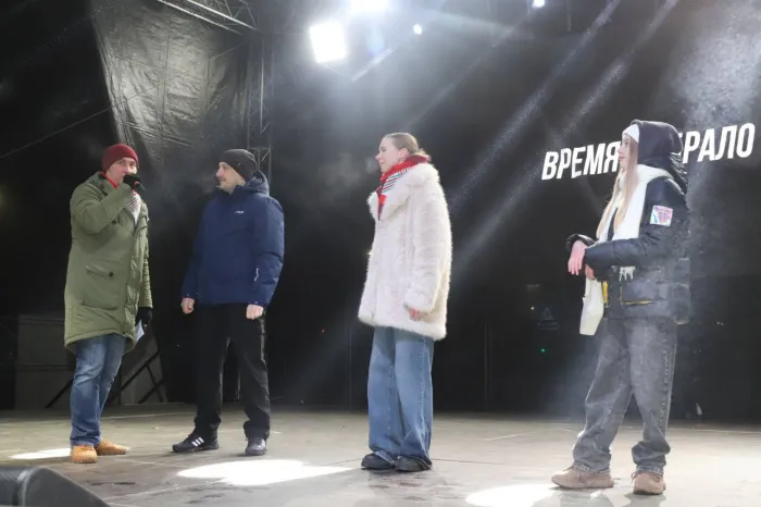 В Мозыре дискотека «Правда Радио» собрала любителей музыки и танцев 
