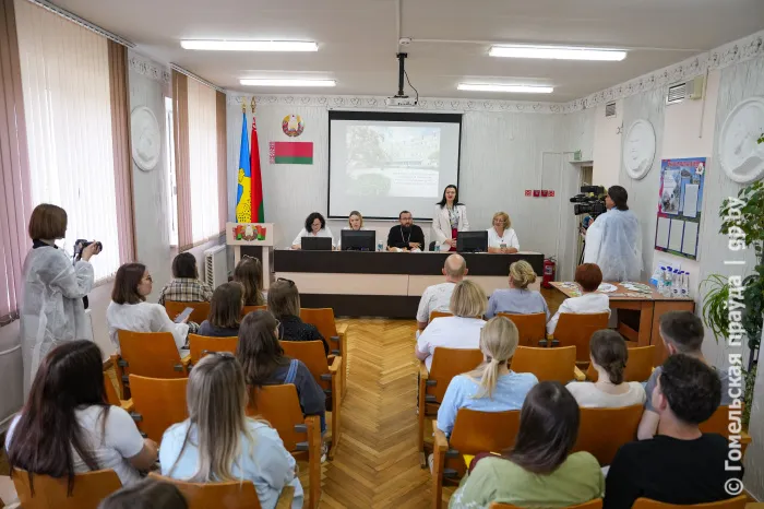 Готовимся к чуду вместе: в роддоме Гомельской городской больницы №2 прошел День открытых дверей
